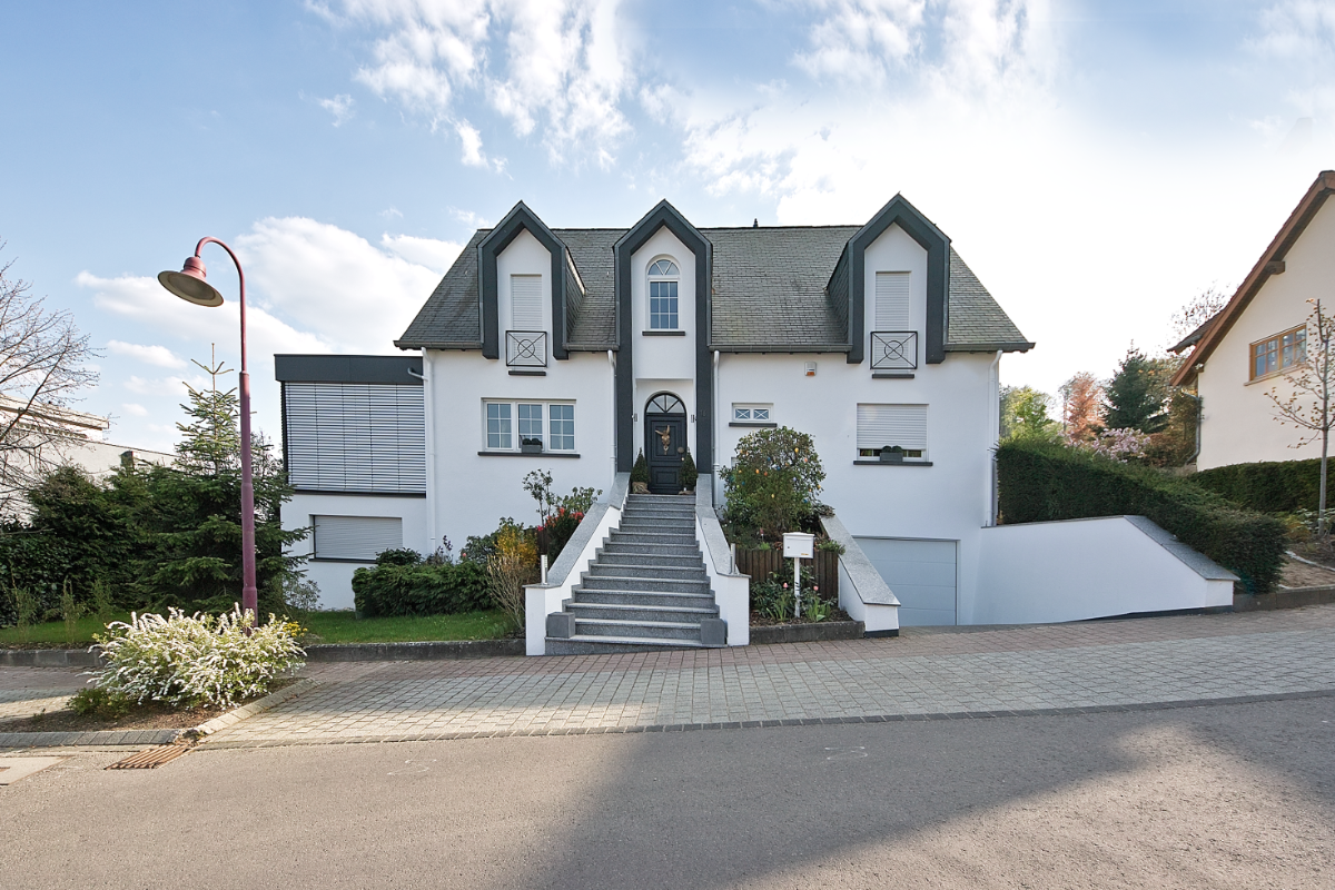 EIFELHAUS Einfamilienhaus in Steinsel