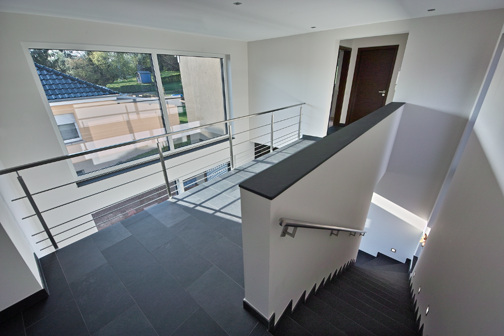 EIFELHAUS Einfamilienhaus in Ohlingen Treppenhaus